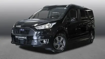Gebraucht Ford Tourneo Titanium 120 PS (88 kW) 2021 Obsidianschwarz metallic Van / Kleinbus