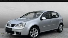 Gebraucht 2005 VW Golf V Comfortline Limousine | 5.890 € (Teuer)