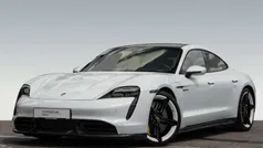 Carraraweißmetallic Gebraucht 2020 Porsche Taycan Turbo S Limousine | 87.880 € (Fairer Preis)