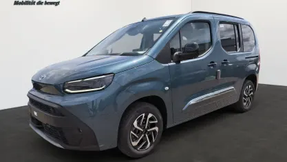 Neu Toyota Proace Verso City 131 PS (96 kW) 2026 Blau Kombi