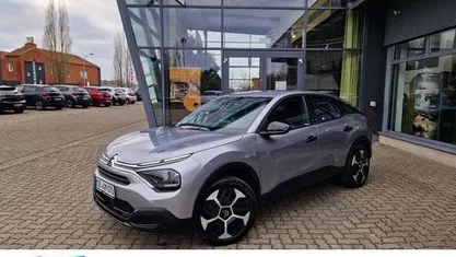 Grau artense Gebraucht 2024 Citroën C4 PureTech Limousine | 15.840 € (Superpreis)