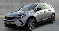 Lack grau artense/metallic kla Gebraucht 2024 Opel Grandland X SUV | 23.850 € (Fairer Preis)