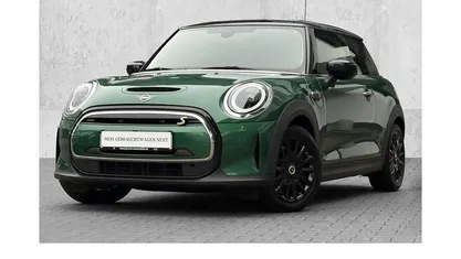Grün Gebraucht 2021 Mini Cooper SE Classic Kleinwagen | 18.980 € (Fairer Preis)