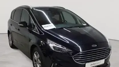 Gebraucht Ford S-MAX Titanium 150 PS (110 kW) 2023 Obsidianschwarz metallic Van / Kleinbus
