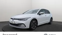 Weiss Gebraucht 2020 VW Golf VIII United Limousine | 18.949 € (Fairer Preis)