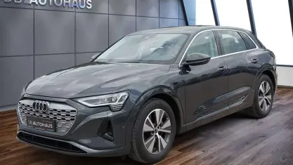 Gebraucht Audi Q8 e-tron Advanced Plus 250 kW (340 PS) 2024 Grau SUV