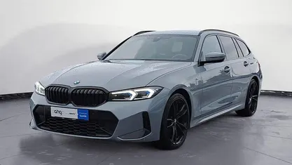 Gebraucht BMW 320 M Sport 190 PS (139 kW) 2022 Grau Kombi