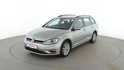 Second-hand VW Golf VII Comfortline 116 CP (85 kW) 2018 Gri Break