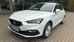 Weiß Neu 2024 Seat Leon Style Limousine | 23.990 € (Fairer Preis)