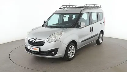 Grau Gebraucht 2014 Opel Combo Edition Van / Kleinbus | 10.300 € (Etwas zu teuer)
