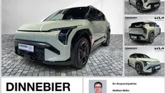 Grün (metallic) Gebraucht 2024 Kia EV3 4 SUV | 41.690 € (Guter Preis)