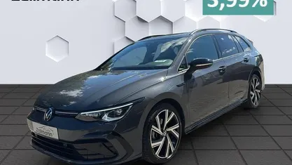 Gebraucht VW Golf VIII R-line 131 PS (96 kW) 2024 Grau Kombi