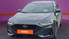 Magneticgrau (metallic) Gebraucht 2024 Ford Focus ST-Line Kombi | 22.460 € (Superpreis)