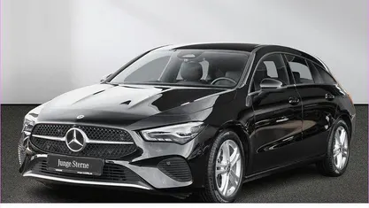Gebraucht Mercedes CLA180 Shooting Brake 136 PS (100 kW) 2024 Unilack nachtschwarz Kombi