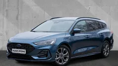 Chrome blue Gebraucht 2023 Ford Focus ST-Line Kombi | 25.350 € (Fairer Preis)