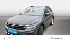 Gebraucht 2021 VW Tiguan Life SUV | 31.777 € (Fairer Preis)