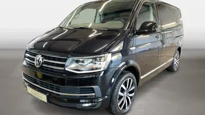 Gebraucht VW Multivan Highline 204 PS (150 kW) 2017 Deep black perleffekt Van / Kleinbus