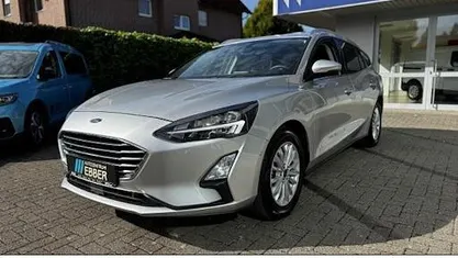Silber Gebraucht 2021 Ford Focus Titanium X Kombi | 16.971 € (Fairer Preis)