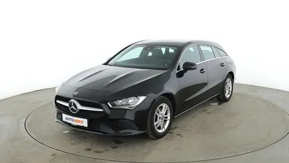 Gebraucht Mercedes CLA180 Shooting Brake 136 PS (100 kW) 2020 Schwarz Kombi