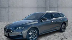 Grau Gebraucht 2025 Skoda Octavia Selection Kombi | 37.970 € (Fairer Preis)