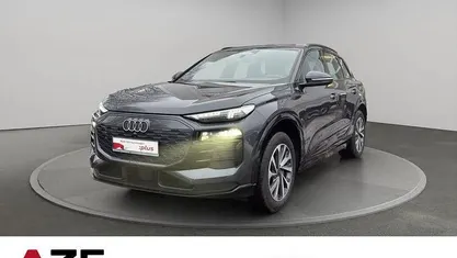 Second-hand Audi Q6 e-tron Performance 225 kW (306 CP) 2025 Gri SUV