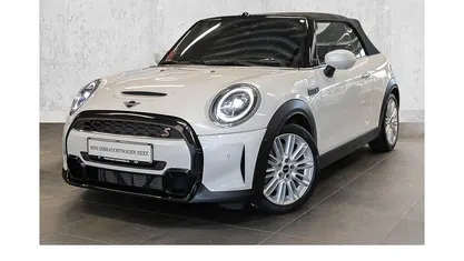 Gebraucht Mini Cooper S Cabriolet 178 PS (130 kW) 2023 Weiß Cabrio