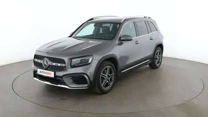 Gebraucht Mercedes GLB200 AMG line 177 PS (130 kW) 2025 Grau SUV