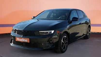 Gebraucht Opel Astra 131 PS (96 kW) 2024 Limousine