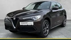 Gebraucht 2018 Alfa Romeo Stelvio Lusso SUV | 26.890 € (Fairer Preis)