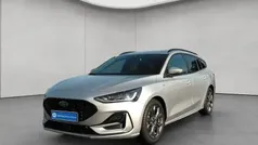 Moondust silber metallic Gebraucht 2023 Ford Focus ST-Line X Kombi | 24.950 € (Fairer Preis)