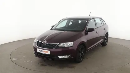 Violett Gebraucht 2017 Skoda Rapid Drive Limousine | 12.370 € (Fairer Preis)