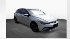 Weiß Gebraucht 2021 VW Golf VIII United Limousine | 18.450 € (Guter Preis)