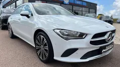 Weiß Gebraucht 2023 Mercedes CLA180 Shooting Brake Kombi | 26.950 € (Fairer Preis)