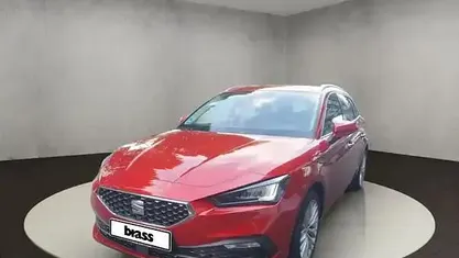 Desire rot metallic Gebraucht 2023 Seat Leon Kombi | 20.950 € (Fairer Preis)