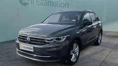 Grau Gebraucht 2022 VW Tiguan Active SUV | 31.440 € (Fairer Preis)