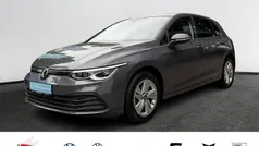 Grau Gebraucht 2022 VW Golf VIII Limousine | 24.240 € (Fairer Preis)