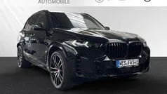 Saphirschwarz metallic Gebraucht 2025 BMW X5 M Sport SUV | 104.990 € (Fairer Preis)
