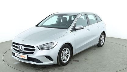 Gebraucht Mercedes B180 Progressive 136 PS (100 kW) 2020 Grau Van / Kleinbus