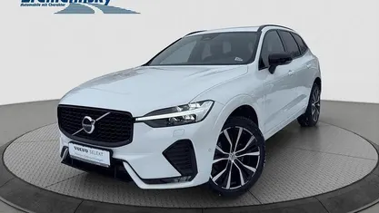 Weiß Gebraucht 2025 Volvo XC60 Plus SUV | 46.460 € (Fairer Preis)