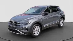 Indiumgrau Gebraucht 2024 VW T-Roc Style SUV | 31.040 € (Fairer Preis)