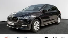 Schwarz Gebraucht 2024 Skoda Fabia Selection Kleinwagen | 16.890 € (Fairer Preis)