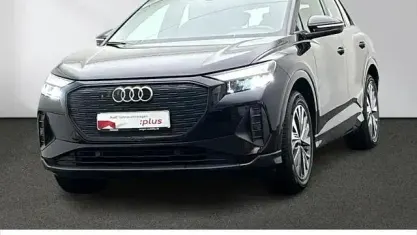 Second-hand Audi Q4 e-tron Ambiente 150 kW (204 CP) 2023 Negru SUV