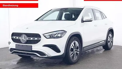 Unilack polarweiß Gebraucht 2024 Mercedes GLA200 Advanced SUV | 33.990 € (Superpreis)