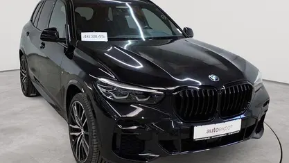 Gebraucht BMW X5 Sport Line 286 PS (210 kW) 2022 Saphirschwarz metallic SUV