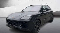 Gebraucht 2024 Porsche Cayenne SUV | 129.000 €