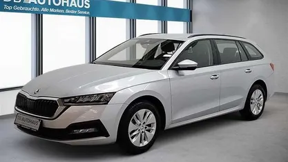 Gebraucht Skoda Octavia Ambition 150 PS (110 kW) 2022 Silber Kombi