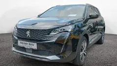 Schwarz / Gebraucht 2022 Peugeot 5008 Allure Van / Kleinbus | 27.950 € (Fairer Preis)