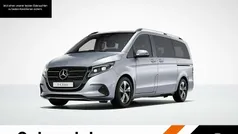 Hightechsilber Gebraucht 2024 Mercedes V220 Style Van / Kleinbus | 63.900 €