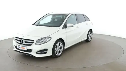Gebraucht Mercedes B200 Urban 136 PS (100 kW) 2016 Weiß Kleinwagen