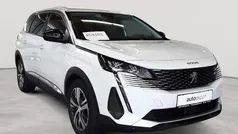 Perlmutt weiß Gebraucht 2022 Peugeot 5008 Allure Van / Kleinbus | 24.690 € (Fairer Preis)